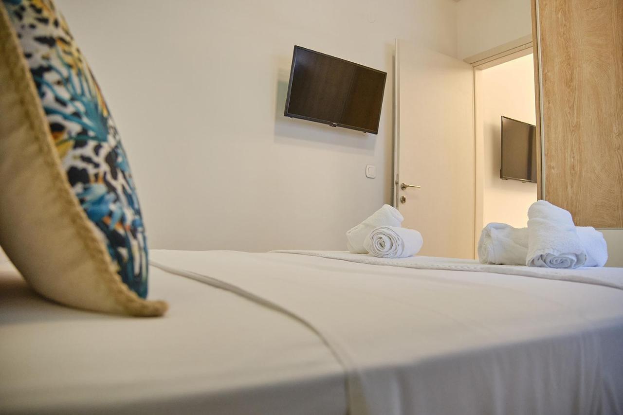 Elegant Central Apartment Veria - Με Ενδοδαπέδια Θέρμανση!!! Eksteriør billede